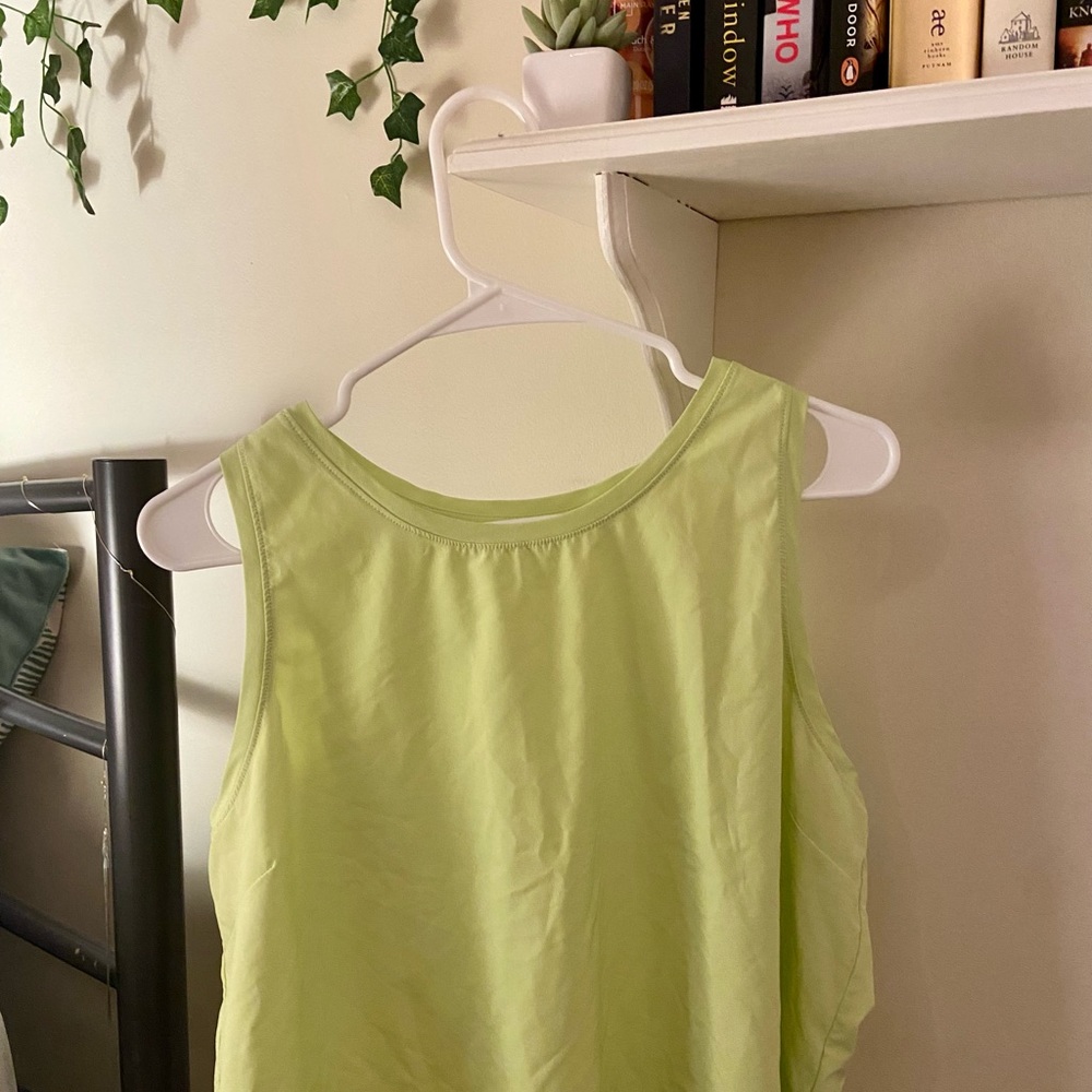 Active Muscle Tank